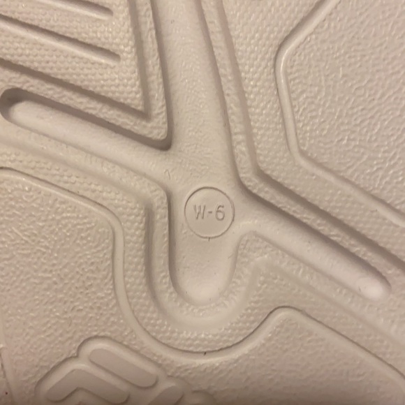 FILA Slides - Picture 6 of 6